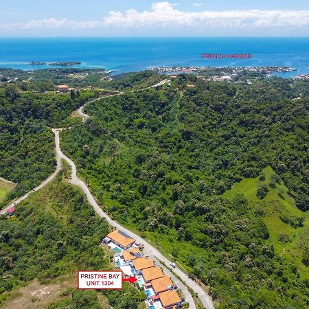 Pristine Bay Villa 1304 With Large Pool - 3 Bedroom Condo French Harbour Exteriér fotografie