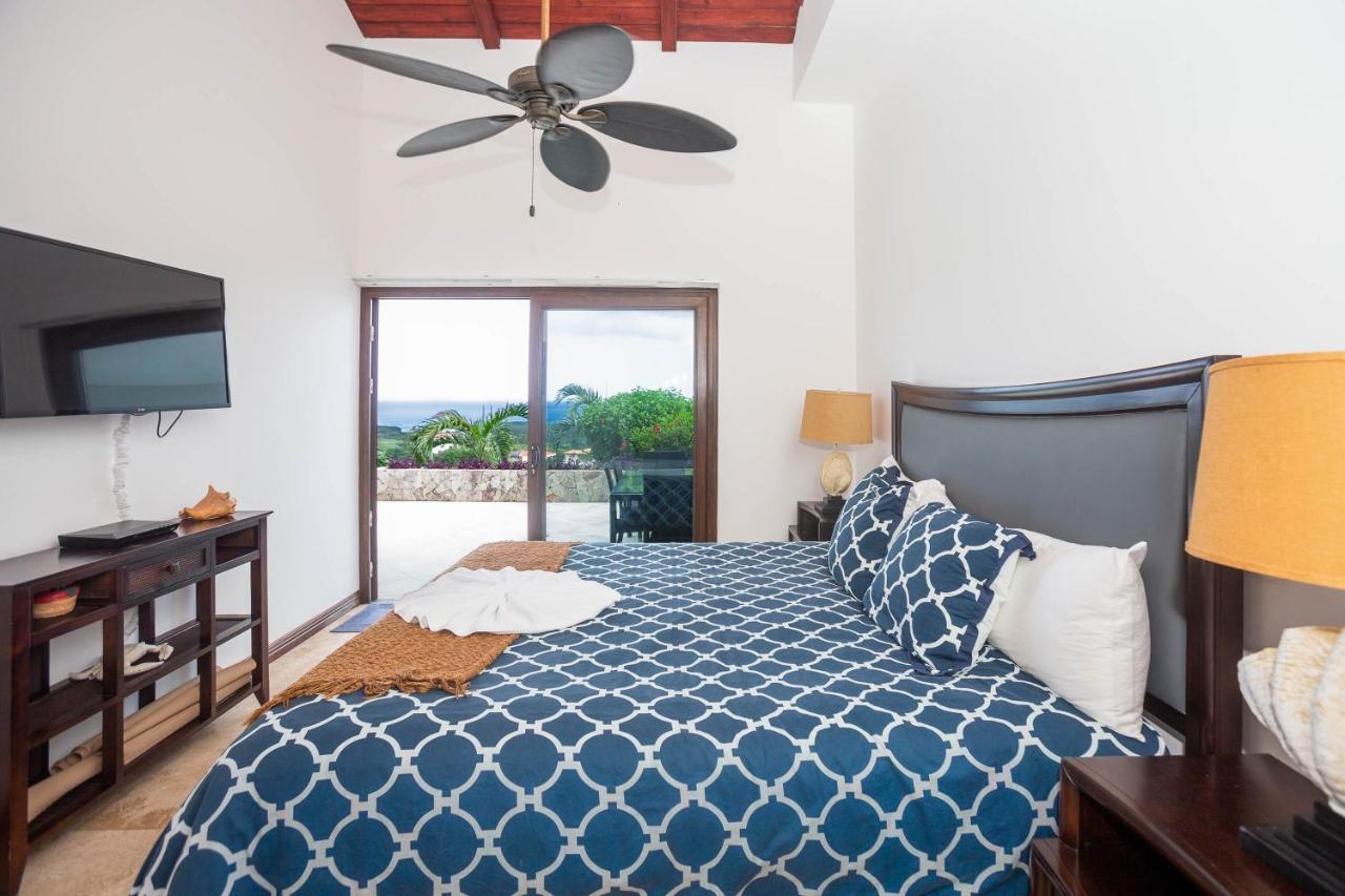 Pristine Bay Villa 1304 With Large Pool - 3 Bedroom Condo French Harbour Exteriér fotografie