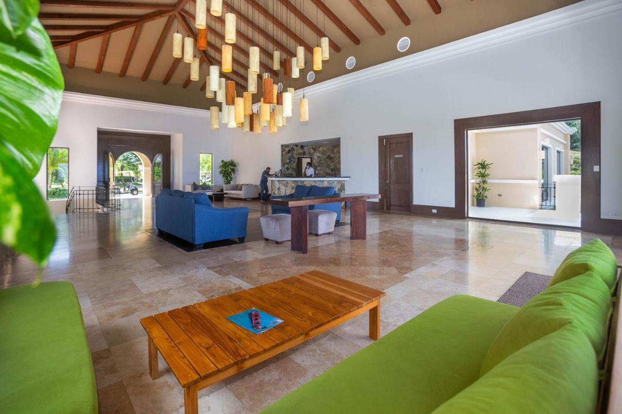 Pristine Bay Villa 1304 With Large Pool - 3 Bedroom Condo French Harbour Exteriér fotografie