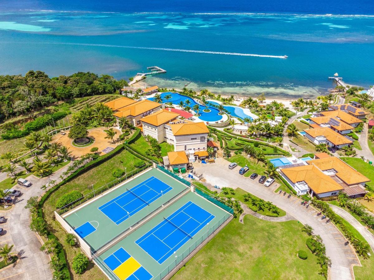 Pristine Bay Villa 1304 With Large Pool - 3 Bedroom Condo French Harbour Exteriér fotografie