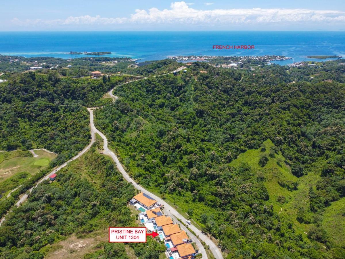 Pristine Bay Villa 1304 With Large Pool - 3 Bedroom Condo French Harbour Exteriér fotografie